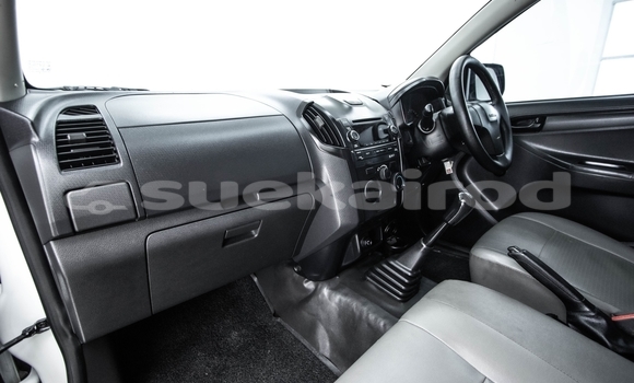 ซื้อ รถมือสอง Isuzu D-Max ขาว รถยนต์ ใน %{เมือง} ใน กรุงเทพมหานคร ซื้อ รถมือสอง Isuzu D-Max ขาว รถยนต์ ใน %{เมือง} ใน กรุงเทพมหานคร