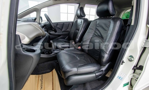 ซื้อ รถมือสอง Honda Jazz ขาว รถยนต์ ใน %{เมือง} ใน กรุงเทพมหานคร ซื้อ รถมือสอง Honda Jazz ขาว รถยนต์ ใน %{เมือง} ใน กรุงเทพมหานคร