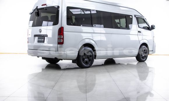 Buy Used Toyota Commuter Other Car in Bangkok in Bangkok Buy Used Toyota Commuter Other Car in Bangkok in Bangkok