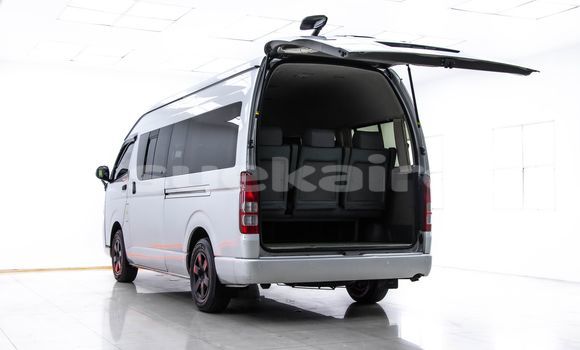 Buy Used Toyota Commuter Other Car in Bangkok in Bangkok Buy Used Toyota Commuter Other Car in Bangkok in Bangkok