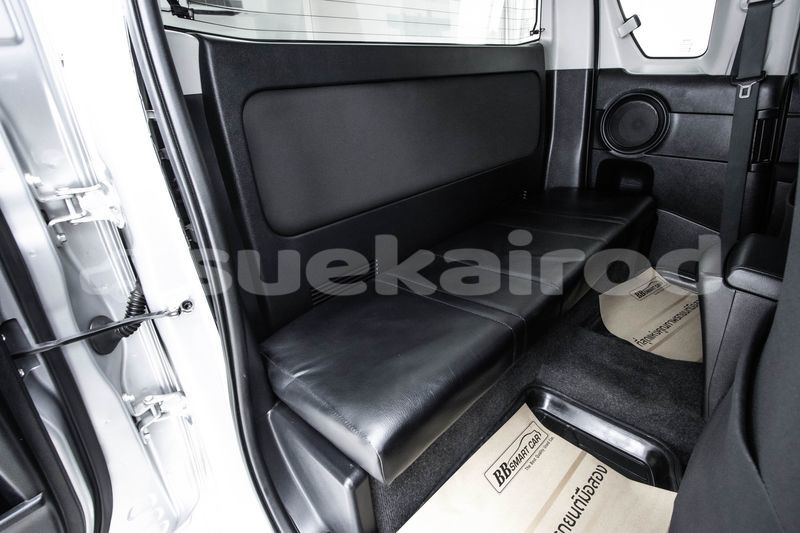 Big with watermark toyota hiluxe revo bangkok bangkok 62073