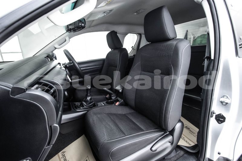 Big with watermark toyota hiluxe revo bangkok bangkok 62073