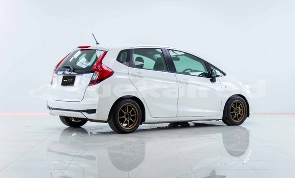 ซื้อ รถมือสอง Honda Jazz ขาว รถยนต์ ใน %{เมือง} ใน กรุงเทพมหานคร ซื้อ รถมือสอง Honda Jazz ขาว รถยนต์ ใน %{เมือง} ใน กรุงเทพมหานคร