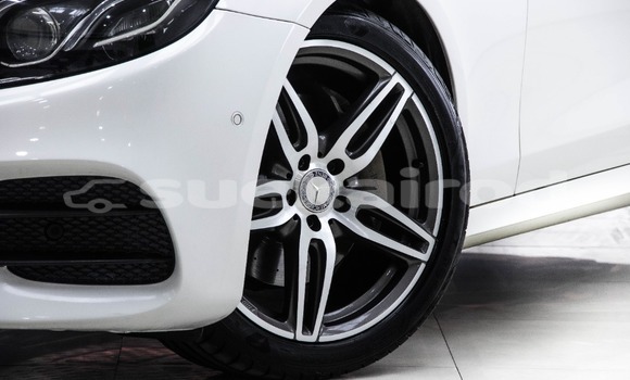 Buy Used Mercedes‒Benz E–Class White Car in Bangkok in Bangkok Buy Used Mercedes‒Benz E–Class White Car in Bangkok in Bangkok