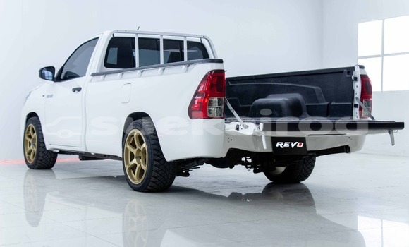 ซื้อ รถมือสอง Toyota Hiluxe Revo ขาว รถยนต์ ใน %{เมือง} ใน กรุงเทพมหานคร ซื้อ รถมือสอง Toyota Hiluxe Revo ขาว รถยนต์ ใน %{เมือง} ใน กรุงเทพมหานคร