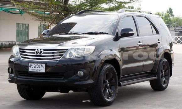 Buy Used Toyota Fortuner Black Car in Bangkok in Bangkok