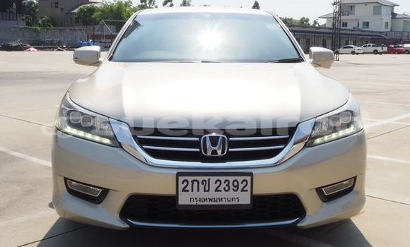 ซื้อ รถมือสอง Honda Accord เงิน รถยนต์ ใน %{เมือง} ใน กรุงเทพมหานคร ซื้อ รถมือสอง Honda Accord เงิน รถยนต์ ใน %{เมือง} ใน กรุงเทพมหานคร