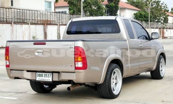 Buy Used Toyota Hiluxe VIGO Silver Car in Bangkok in Bangkok Buy Used Toyota Hiluxe VIGO Silver Car in Bangkok in Bangkok