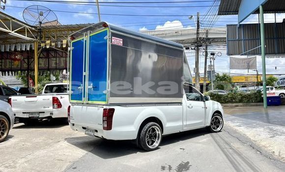 ซื้อ รถมือสอง Isuzu D-Max ขาว รถยนต์ ใน %{เมือง} ใน กรุงเทพมหานคร ซื้อ รถมือสอง Isuzu D-Max ขาว รถยนต์ ใน %{เมือง} ใน กรุงเทพมหานคร