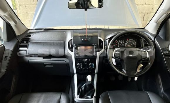 ซื้อ รถมือสอง Isuzu D-Max เงิน รถยนต์ ใน %{เมือง} ใน กรุงเทพมหานคร ซื้อ รถมือสอง Isuzu D-Max เงิน รถยนต์ ใน %{เมือง} ใน กรุงเทพมหานคร