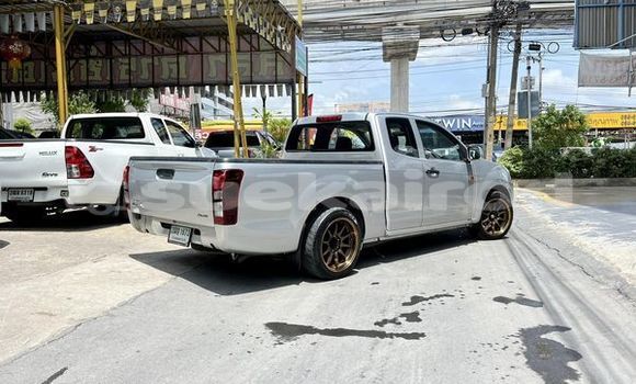 ซื้อ รถมือสอง Isuzu D-Max เงิน รถยนต์ ใน %{เมือง} ใน กรุงเทพมหานคร ซื้อ รถมือสอง Isuzu D-Max เงิน รถยนต์ ใน %{เมือง} ใน กรุงเทพมหานคร