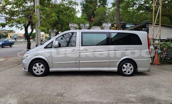 Buy Used Mercedes-Benz Vito Silver Car in Bangkok in Bangkok Buy Used Mercedes-Benz Vito Silver Car in Bangkok in Bangkok