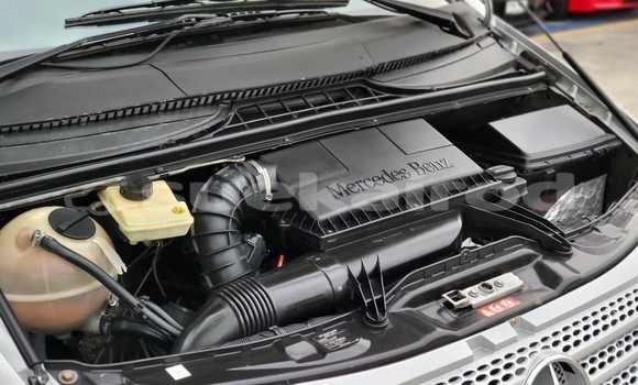 Buy Used Mercedes-Benz Vito Silver Car in Bangkok in Bangkok Buy Used Mercedes-Benz Vito Silver Car in Bangkok in Bangkok