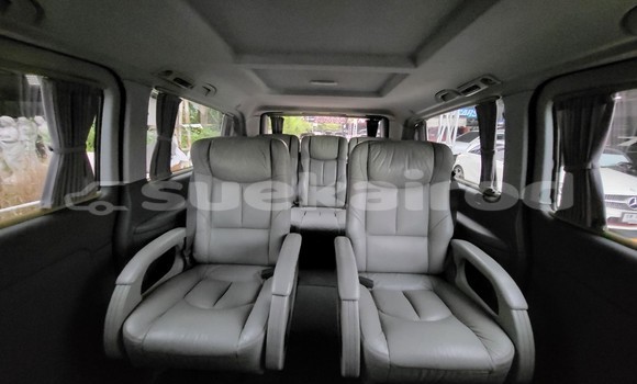 Buy Used Mercedes-Benz Vito Silver Car in Bangkok in Bangkok Buy Used Mercedes-Benz Vito Silver Car in Bangkok in Bangkok
