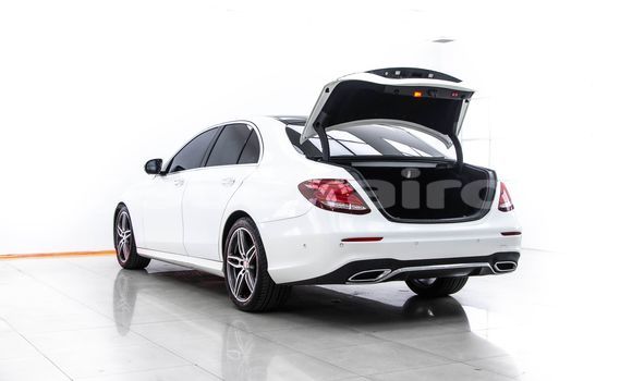 Buy Used Mercedes-Benz E-Classe White Car in Bangkok in Bangkok Buy Used Mercedes-Benz E-Classe White Car in Bangkok in Bangkok
