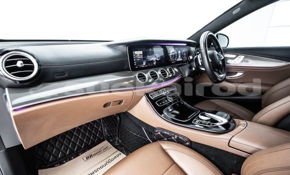 Buy Used Mercedes-Benz E-Classe White Car in Bangkok in Bangkok Buy Used Mercedes-Benz E-Classe White Car in Bangkok in Bangkok