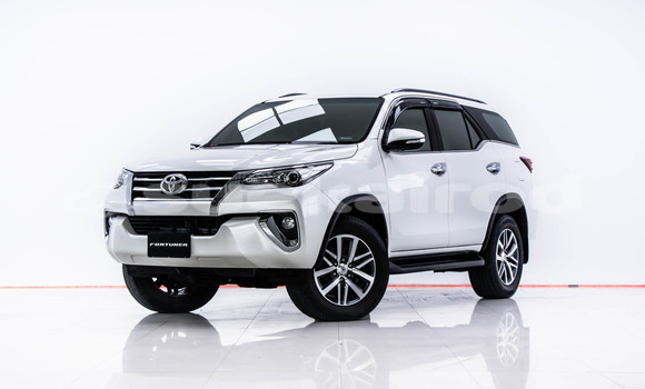 Buy Used Toyota Fortuner White Car in Bangkok in Bangkok Buy Used Toyota Fortuner White Car in Bangkok in Bangkok
