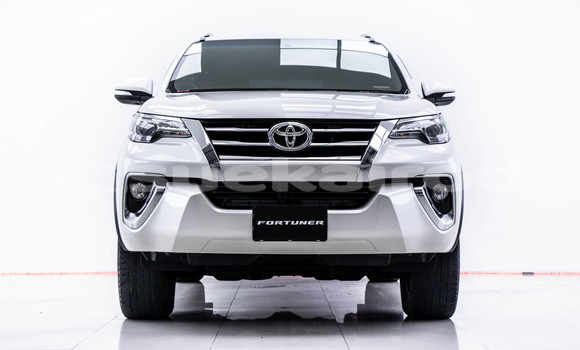 Buy Used Toyota Fortuner White Car in Bangkok in Bangkok Buy Used Toyota Fortuner White Car in Bangkok in Bangkok