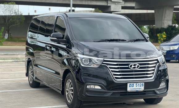 Buy Used Hyundai H1 Black Car in Bangkok in Bangkok Buy Used Hyundai H1 Black Car in Bangkok in Bangkok