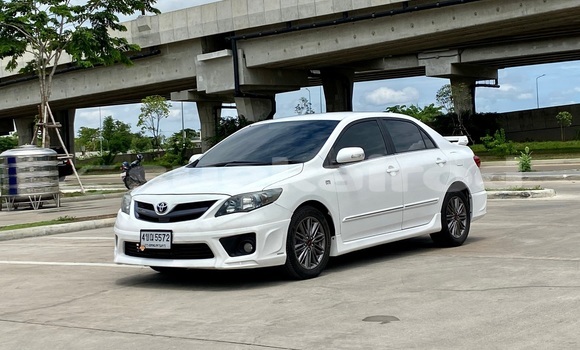 ซื้อ รถมือสอง Toyota Altis ขาว รถยนต์ ใน %{เมือง} ใน กรุงเทพมหานคร