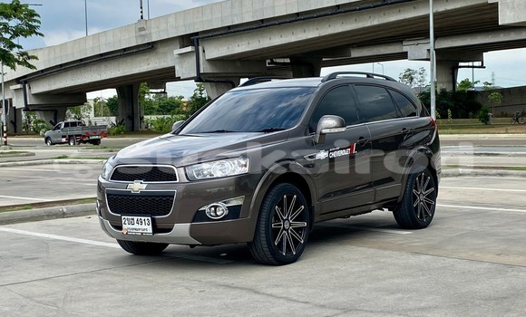 ซื้อ รถมือสอง Chevrolet Captiva สีน้ำตาล รถยนต์ ใน %{เมือง} ใน กรุงเทพมหานคร