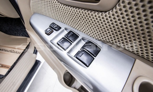 Buy Used Toyota Hiluxe VIGO White Car in Bangkok in Bangkok Buy Used Toyota Hiluxe VIGO White Car in Bangkok in Bangkok