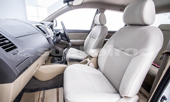 Buy Used Toyota Hiluxe VIGO White Car in Bangkok in Bangkok Buy Used Toyota Hiluxe VIGO White Car in Bangkok in Bangkok