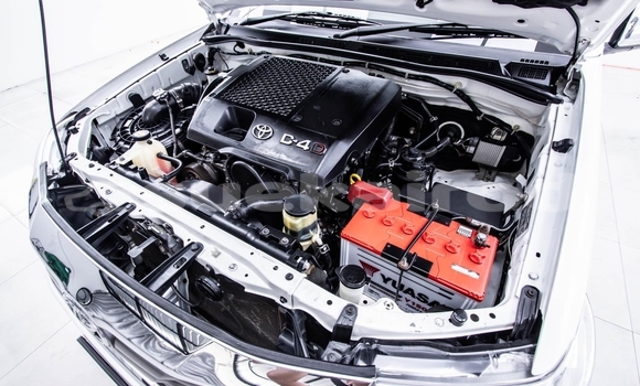 Buy Used Toyota Hiluxe VIGO White Car in Bangkok in Bangkok Buy Used Toyota Hiluxe VIGO White Car in Bangkok in Bangkok