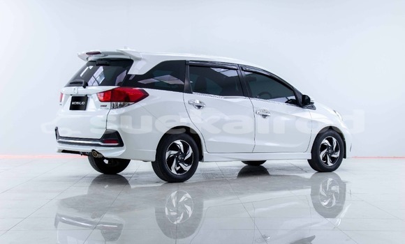 ซื้อ รถมือสอง Honda Mobilio ขาว รถยนต์ ใน %{เมือง} ใน กรุงเทพมหานคร ซื้อ รถมือสอง Honda Mobilio ขาว รถยนต์ ใน %{เมือง} ใน กรุงเทพมหานคร