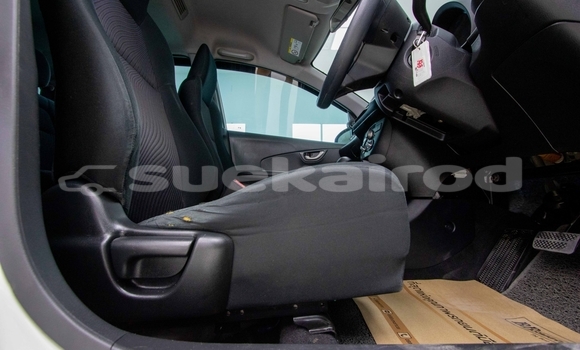 ซื้อ รถมือสอง Honda Mobilio ขาว รถยนต์ ใน %{เมือง} ใน กรุงเทพมหานคร ซื้อ รถมือสอง Honda Mobilio ขาว รถยนต์ ใน %{เมือง} ใน กรุงเทพมหานคร