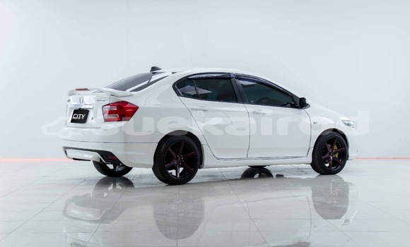 ซื้อ รถมือสอง Honda City ขาว รถยนต์ ใน %{เมือง} ใน กรุงเทพมหานคร ซื้อ รถมือสอง Honda City ขาว รถยนต์ ใน %{เมือง} ใน กรุงเทพมหานคร