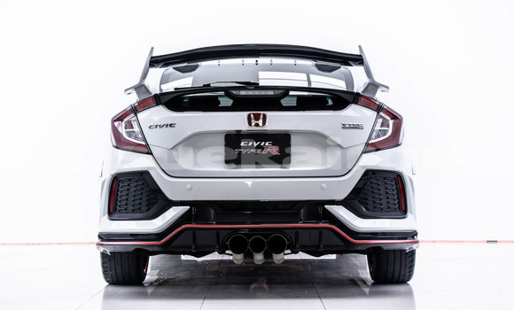 Buy Used Honda Civic White Car in Bangkok in Bangkok Buy Used Honda Civic White Car in Bangkok in Bangkok