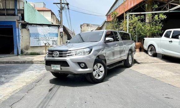 Buy Used Toyota Hiluxe Revo Silver Car in Bangkok in Bangkok