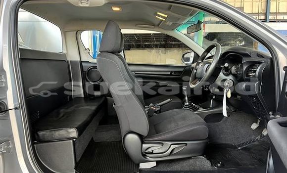 ซื้อ รถมือสอง Toyota Hiluxe Revo เงิน รถยนต์ ใน %{เมือง} ใน กรุงเทพมหานคร ซื้อ รถมือสอง Toyota Hiluxe Revo เงิน รถยนต์ ใน %{เมือง} ใน กรุงเทพมหานคร