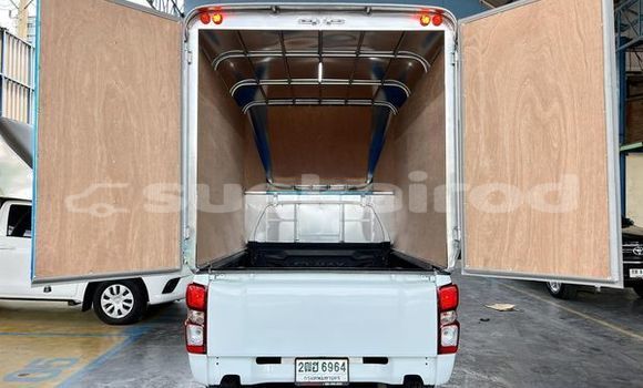 ซื้อ รถมือสอง Isuzu D-Max ขาว รถยนต์ ใน %{เมือง} ใน กรุงเทพมหานคร ซื้อ รถมือสอง Isuzu D-Max ขาว รถยนต์ ใน %{เมือง} ใน กรุงเทพมหานคร