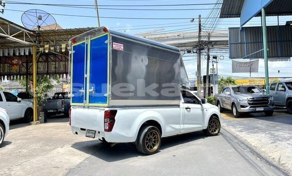 ซื้อ รถมือสอง Isuzu D-Max ขาว รถยนต์ ใน %{เมือง} ใน กรุงเทพมหานคร ซื้อ รถมือสอง Isuzu D-Max ขาว รถยนต์ ใน %{เมือง} ใน กรุงเทพมหานคร