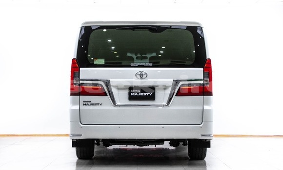 Buy Used Toyota Matrix White Car in Bangkok in Bangkok Buy Used Toyota Matrix White Car in Bangkok in Bangkok