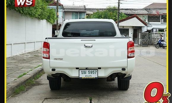 ซื้อ รถมือสอง Mitsubishi Triton ขาว รถยนต์ ใน %{เมือง} ใน กรุงเทพมหานคร ซื้อ รถมือสอง Mitsubishi Triton ขาว รถยนต์ ใน %{เมือง} ใน กรุงเทพมหานคร