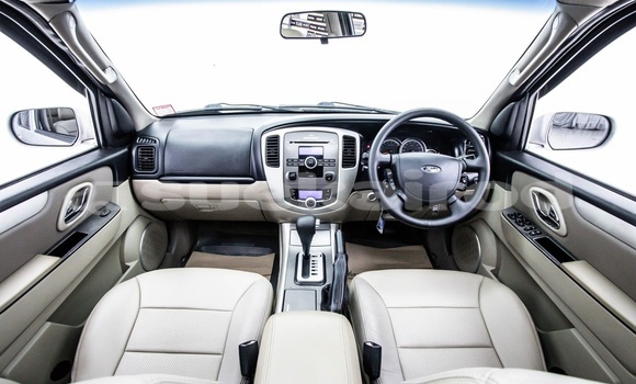 ซื้อ รถมือสอง Ford Escape อื่น ๆ รถยนต์ ใน %{เมือง} ใน กรุงเทพมหานคร ซื้อ รถมือสอง Ford Escape อื่น ๆ รถยนต์ ใน %{เมือง} ใน กรุงเทพมหานคร