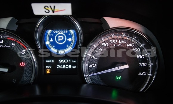 Buy Used Isuzu MU-X White Car in Bangkok in Bangkok Buy Used Isuzu MU-X White Car in Bangkok in Bangkok