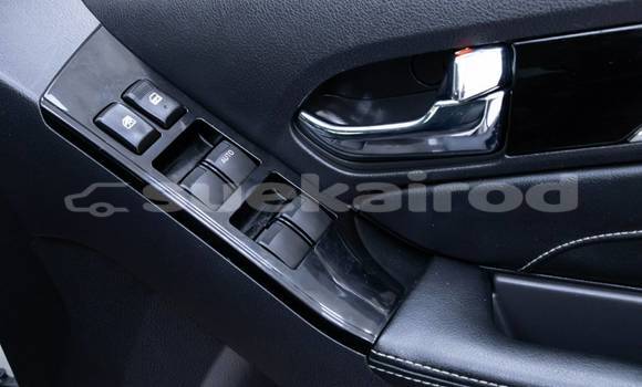 Buy Used Isuzu MU-X White Car in Bangkok in Bangkok Buy Used Isuzu MU-X White Car in Bangkok in Bangkok