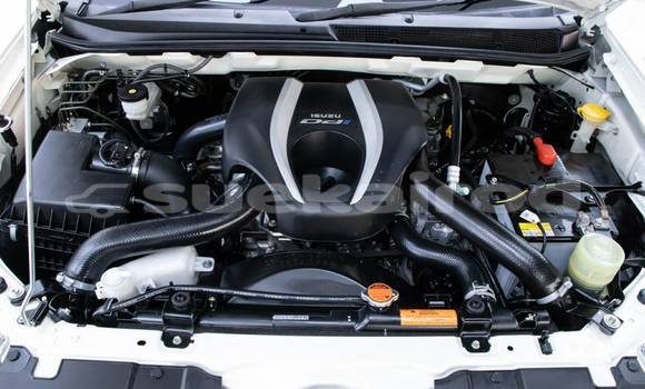 Buy Used Isuzu MU-X White Car in Bangkok in Bangkok Buy Used Isuzu MU-X White Car in Bangkok in Bangkok