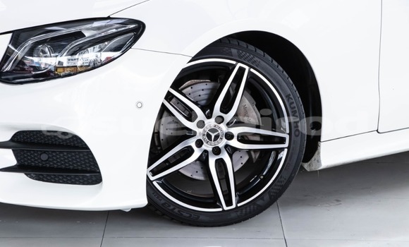 Buy Used Mercedes‒Benz E–Class White Car in Bangkok in Bangkok Buy Used Mercedes‒Benz E–Class White Car in Bangkok in Bangkok