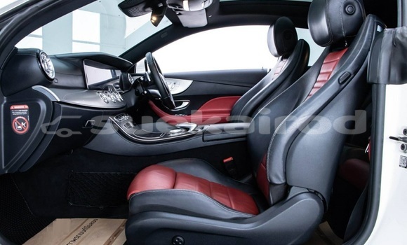 Buy Used Mercedes‒Benz E–Class White Car in Bangkok in Bangkok Buy Used Mercedes‒Benz E–Class White Car in Bangkok in Bangkok