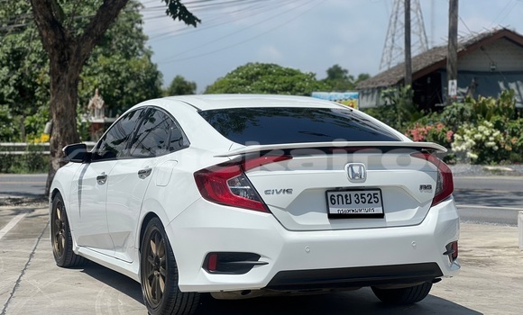 ซื้อ รถมือสอง Honda Civic ขาว รถยนต์ ใน %{เมือง} ใน กรุงเทพมหานคร ซื้อ รถมือสอง Honda Civic ขาว รถยนต์ ใน %{เมือง} ใน กรุงเทพมหานคร