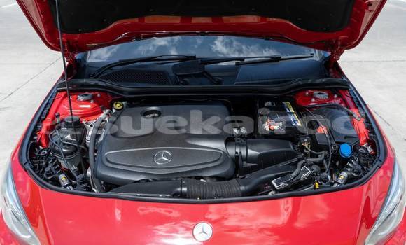 ซื้อ รถมือสอง Mercedes‒Benz C–Class สีแดง รถยนต์ ใน %{เมือง} ใน กรุงเทพมหานคร ซื้อ รถมือสอง Mercedes‒Benz C–Class สีแดง รถยนต์ ใน %{เมือง} ใน กรุงเทพมหานคร