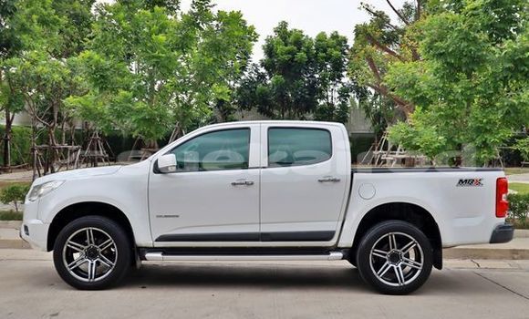 ซื้อ รถมือสอง Chevrolet Colorado ขาว รถยนต์ ใน %{เมือง} ใน กรุงเทพมหานคร ซื้อ รถมือสอง Chevrolet Colorado ขาว รถยนต์ ใน %{เมือง} ใน กรุงเทพมหานคร