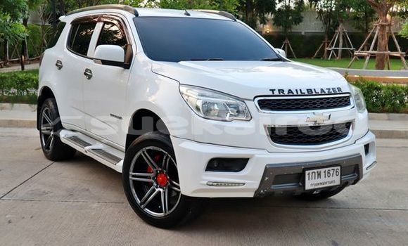ซื้อ รถมือสอง Chevrolet TrailBlazer ขาว รถยนต์ ใน %{เมือง} ใน กรุงเทพมหานคร ซื้อ รถมือสอง Chevrolet TrailBlazer ขาว รถยนต์ ใน %{เมือง} ใน กรุงเทพมหานคร