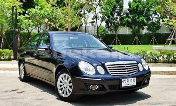 Buy Used Mercedes-Benz E200 Black Car in Bangkok in Bangkok
