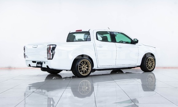 ซื้อ รถมือสอง Isuzu D-Max ขาว รถยนต์ ใน %{เมือง} ใน กรุงเทพมหานคร ซื้อ รถมือสอง Isuzu D-Max ขาว รถยนต์ ใน %{เมือง} ใน กรุงเทพมหานคร